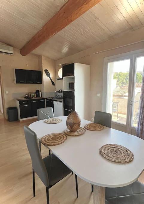 Appartement Proche Aeroport Marseille Marignane - Studio Confortable - Logement Ideal - Hebergement Tout Equipe Rognac Dış mekan fotoğraf